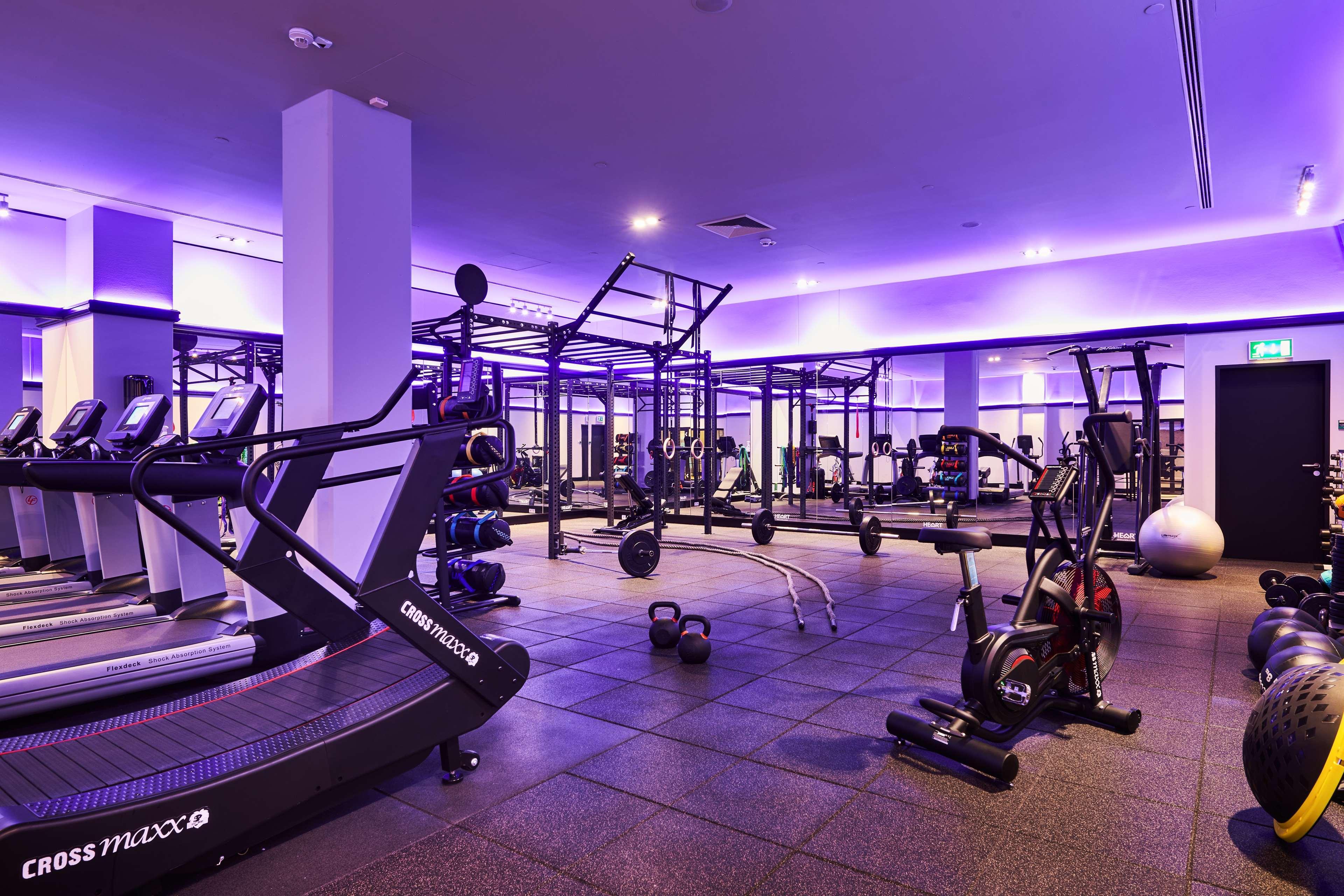 Radisson Collection Hotel, 华沙 外观 照片 The gym at the hotel